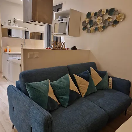 By Nuit-Parisienne Villemomble Joli Appartement Tout Confort Exterior foto